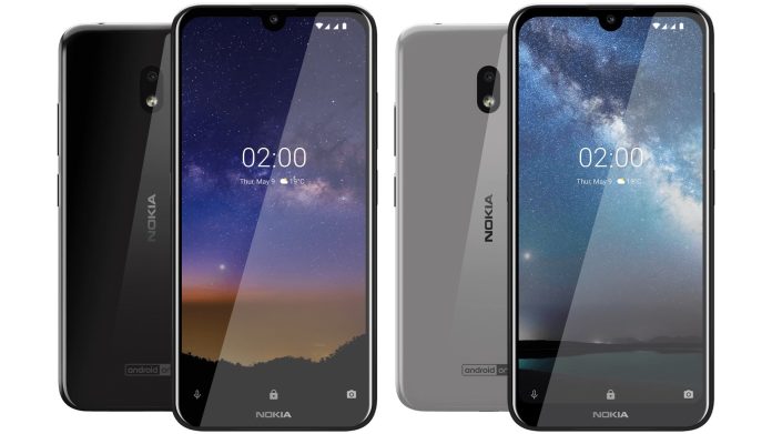 Nokia 2.2 siyah ve gri renklerini birleşik ön ve arka yüzleri